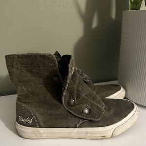 Ankle blowfish sneaker/ankle boot